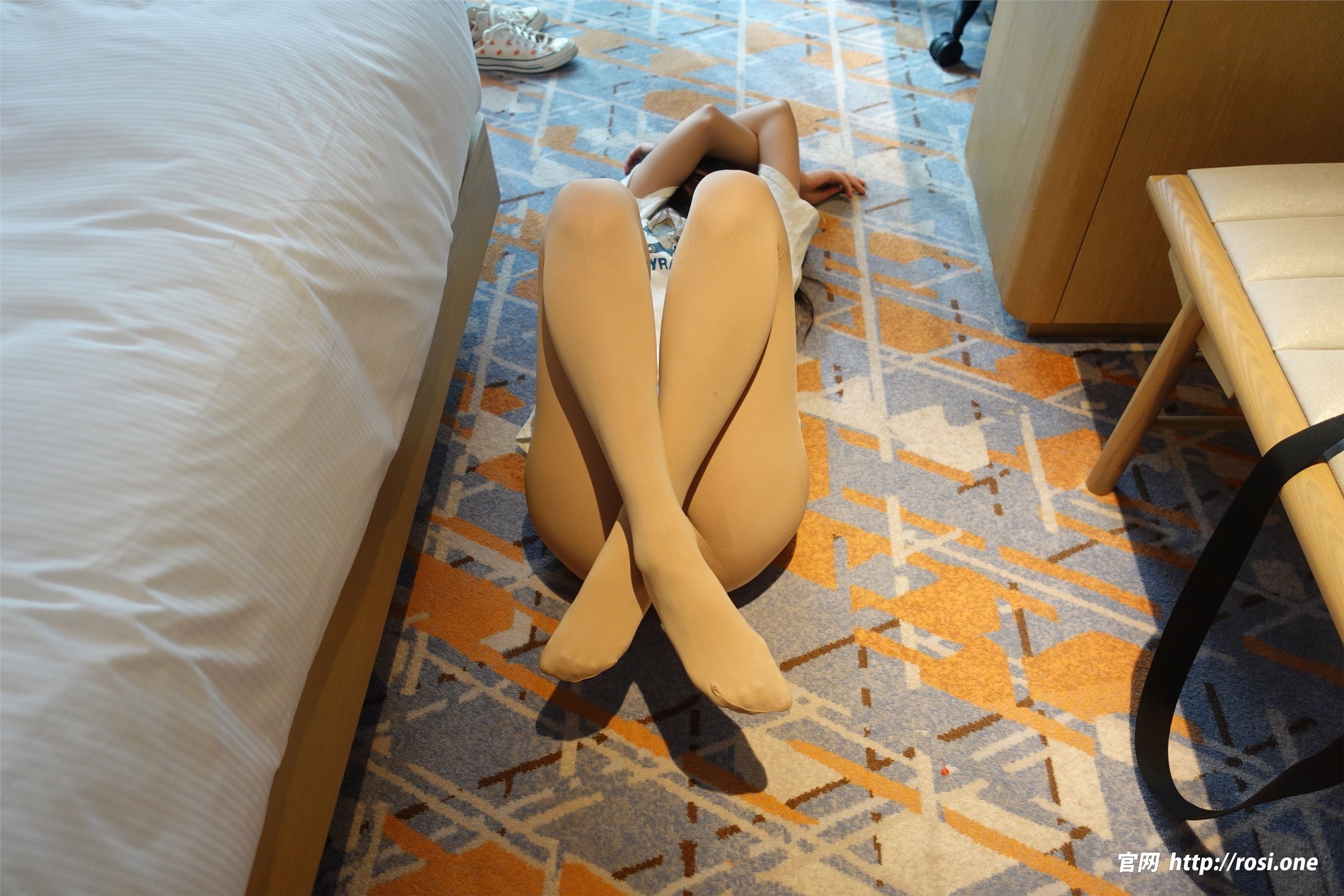 ROSI写真 2023.02.07 NO.4082